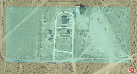 Photo of 20715 Stoddard Wells Road, Apple Valley, CA 92307 (MLS # 26813163)