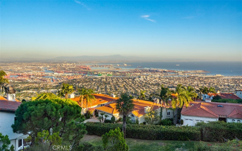 57 Paseo De Castana