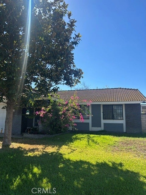 Photo of 9816 Bolton AVE, Riverside, CA 92503 (MLS # IG26220209)