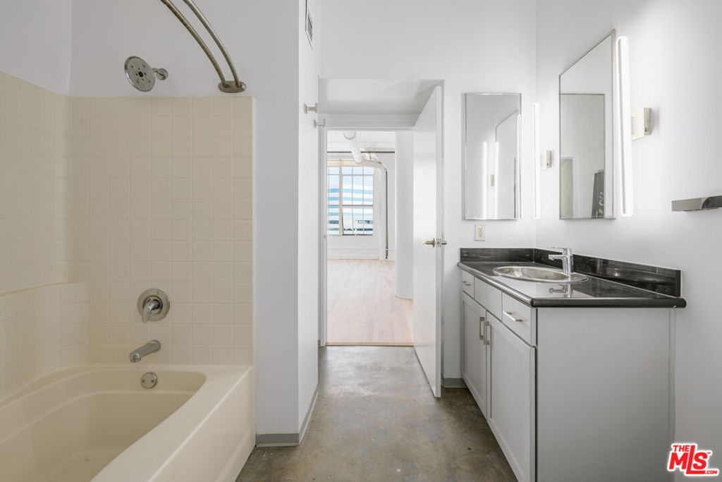 Little Tokyo Lofts - Residential