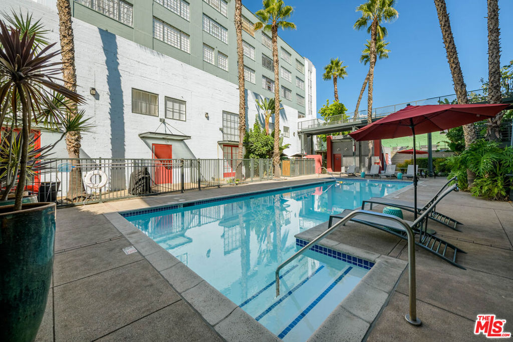 Little Tokyo Lofts - Residential