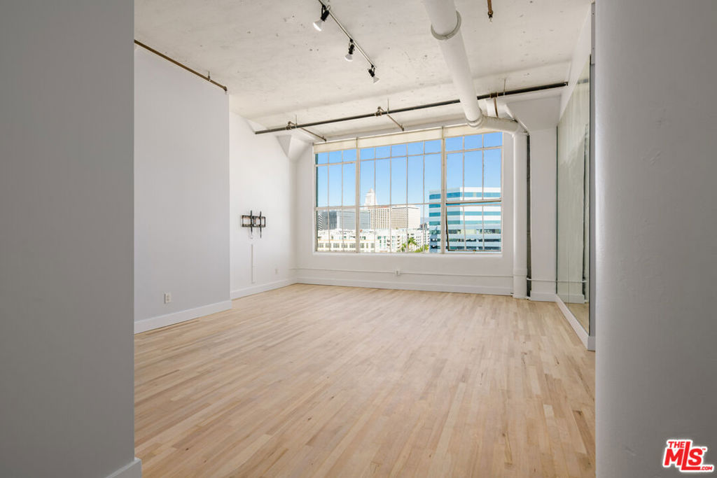 Little Tokyo Lofts - Residential