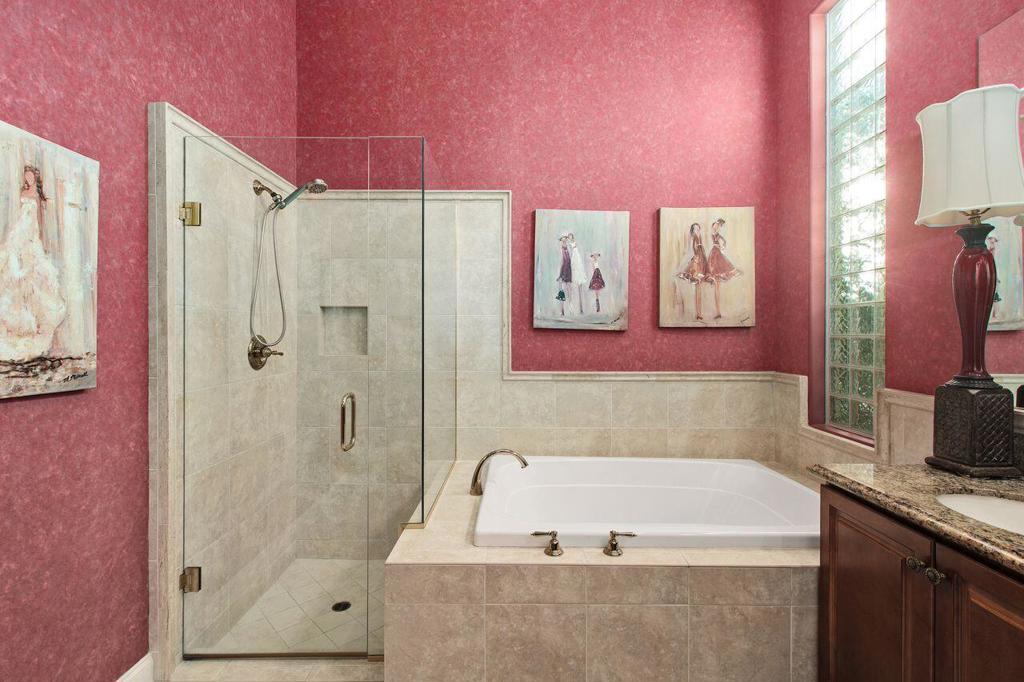 Mira Vista - Residential