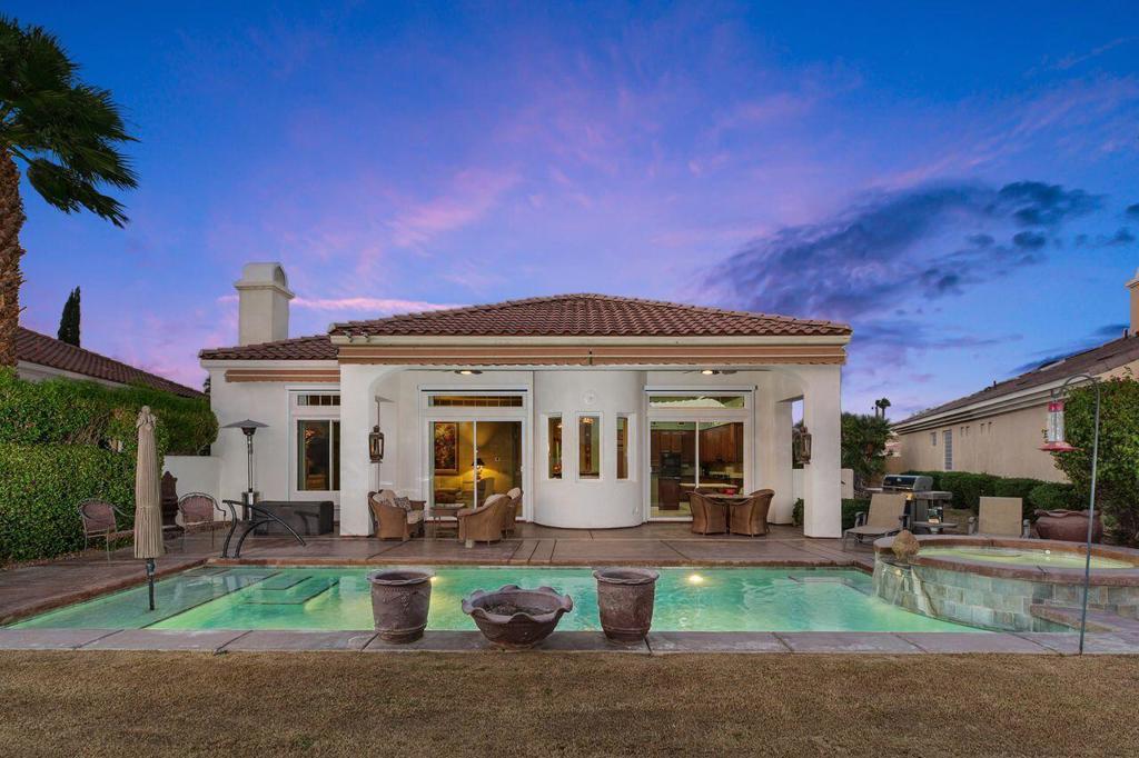 Mira Vista - Residential