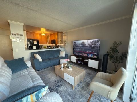 20930 Parthenia Street 216 Canoga Park CA 91304