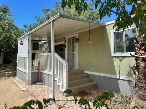 Photo of 43850 20th Street E #265, Lancaster, CA 93535 (MLS # SR26186228)