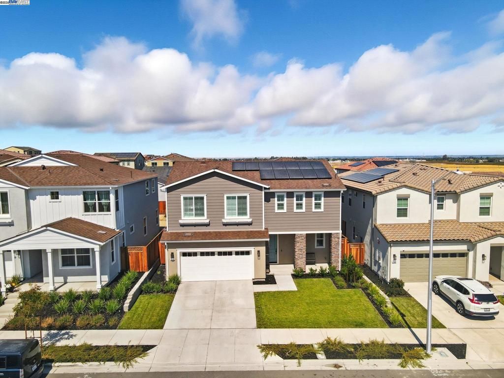 Photo of 5645 Sierra Trail Way, Antioch, CA 94531 (MLS # 41111950)