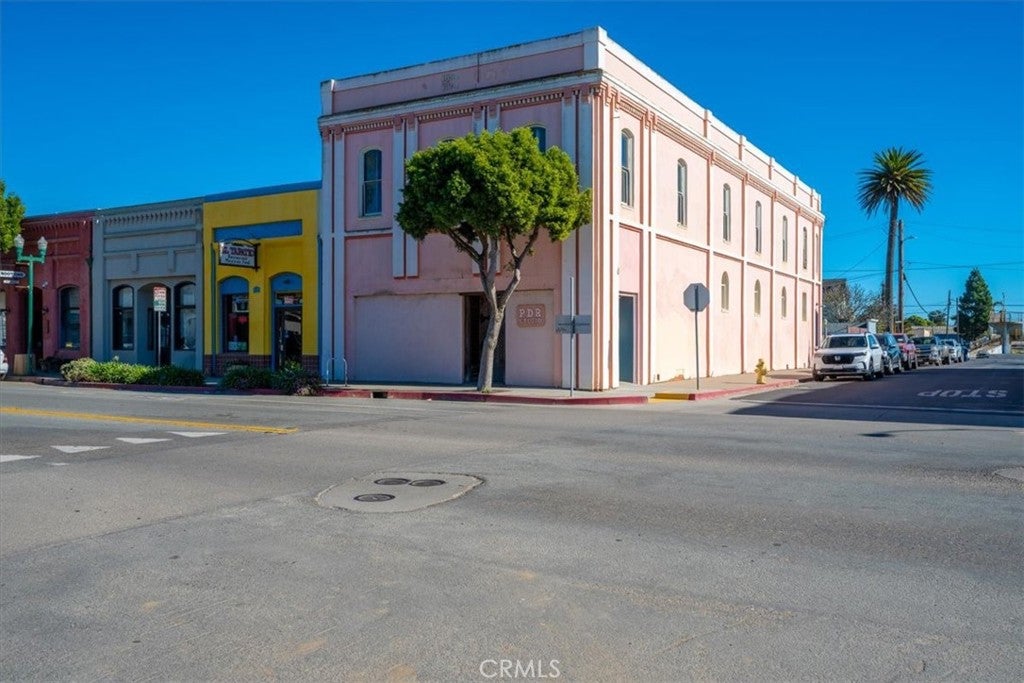 910 Guadalupe