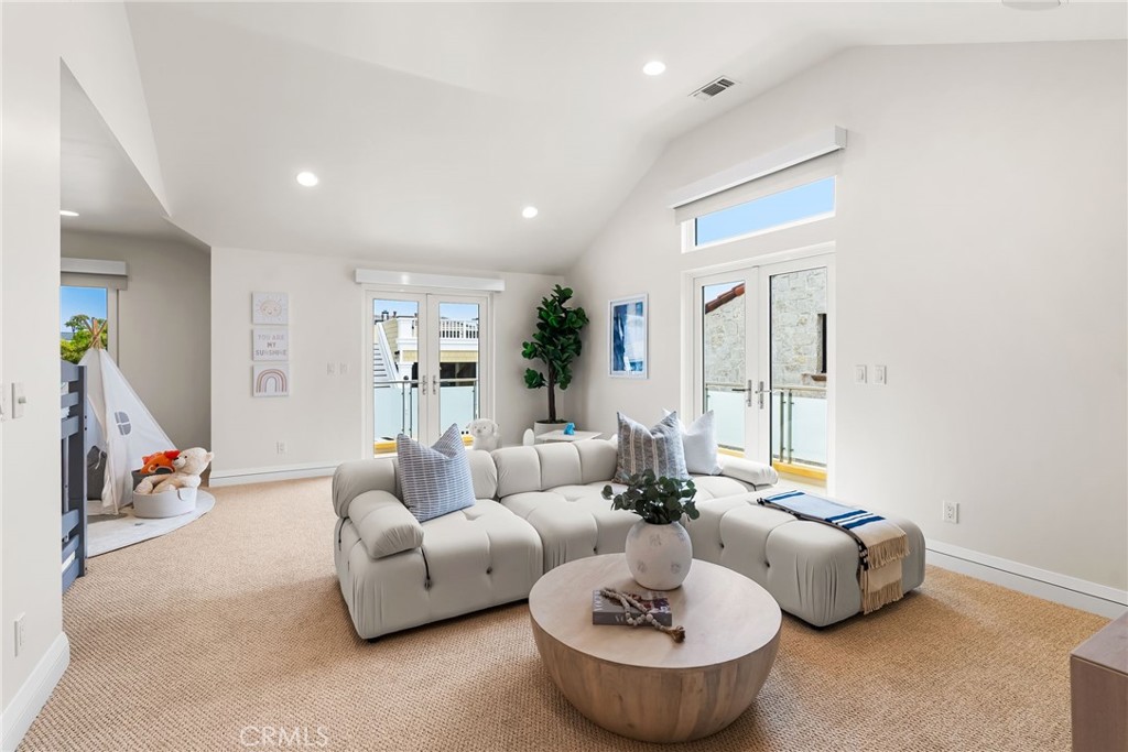 Balboa Peninsula Point (BLPP) - Residential