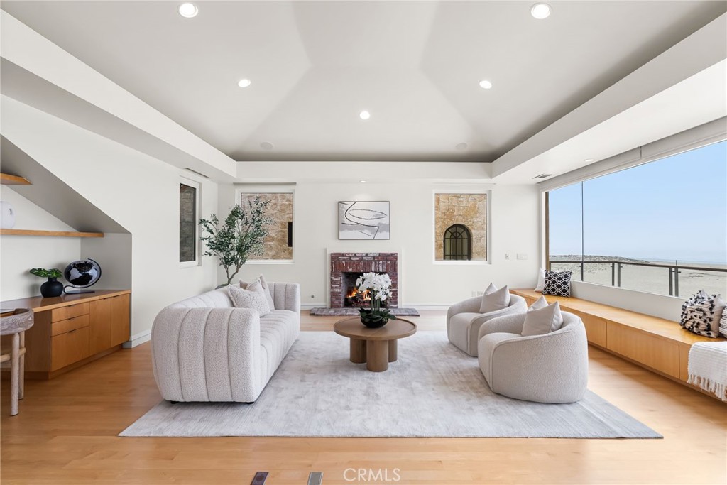 Balboa Peninsula Point (BLPP) - Residential