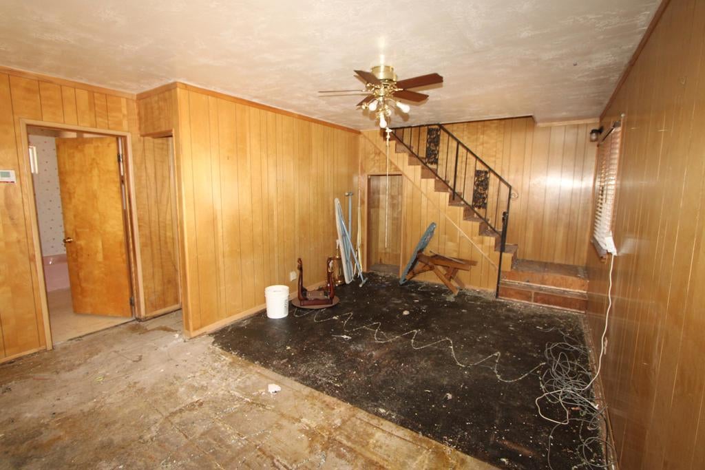 346 Victoria Lane