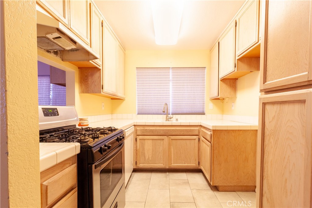43465 30th Street W 4