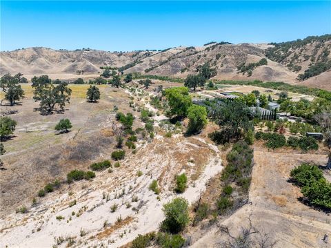 Tiny photo for 5750 El Pharo DR, Paso Robles, CA 93446 (MLS # NS26153299)