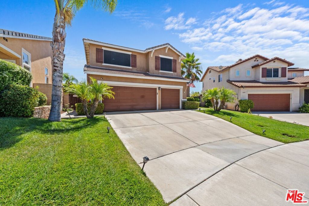 38964 Autumn Woods Road