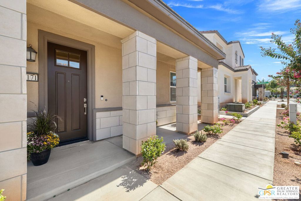 Photo of 41171 Emory Lane, Palm Desert, CA 92211 (MLS # 25598361PS)