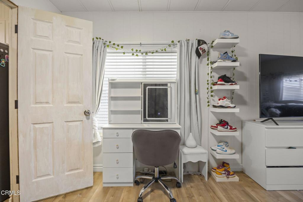 Moorpark Estates-218 - Manufactured In Park