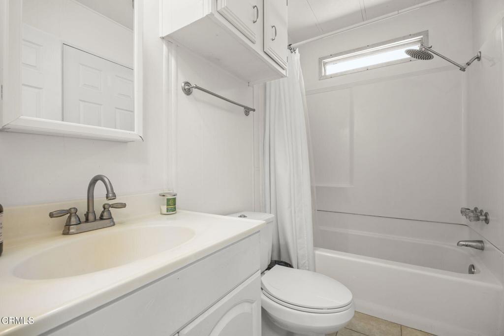 Moorpark Estates-218 - Manufactured In Park