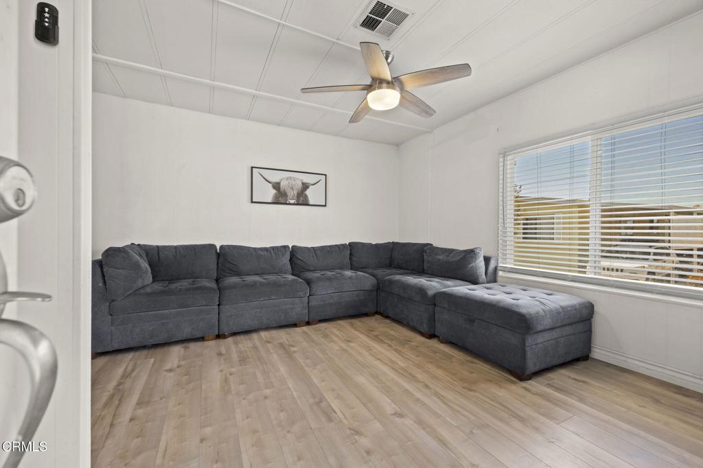 Moorpark Estates-218 - Manufactured In Park