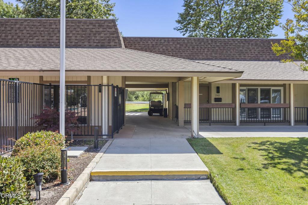 Moorpark Estates-218 - Manufactured In Park