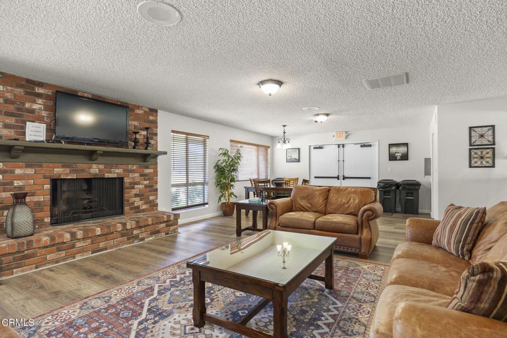 Moorpark Estates-218 - Manufactured In Park