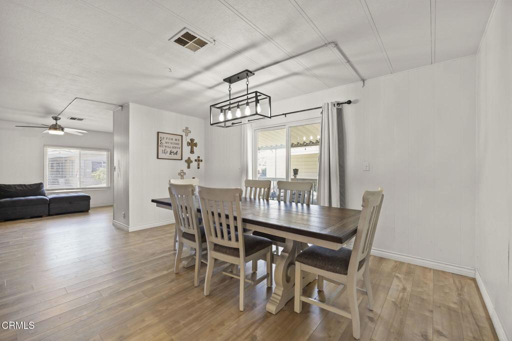 Moorpark Estates-218 - Manufactured In Park