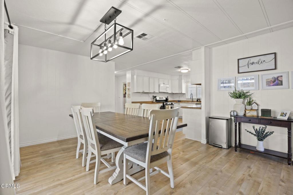 Moorpark Estates-218 - Manufactured In Park