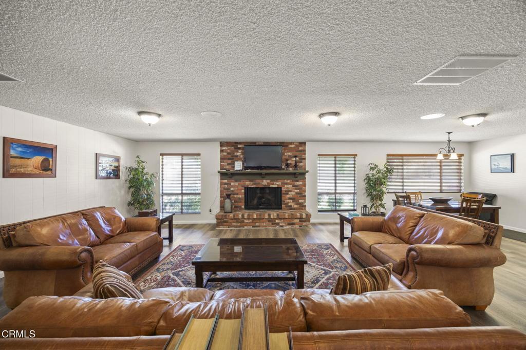 Moorpark Estates-218 - Manufactured In Park