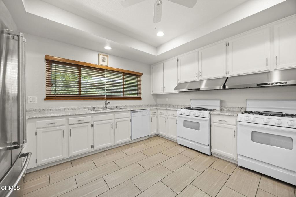 Moorpark Estates-218 - Manufactured In Park