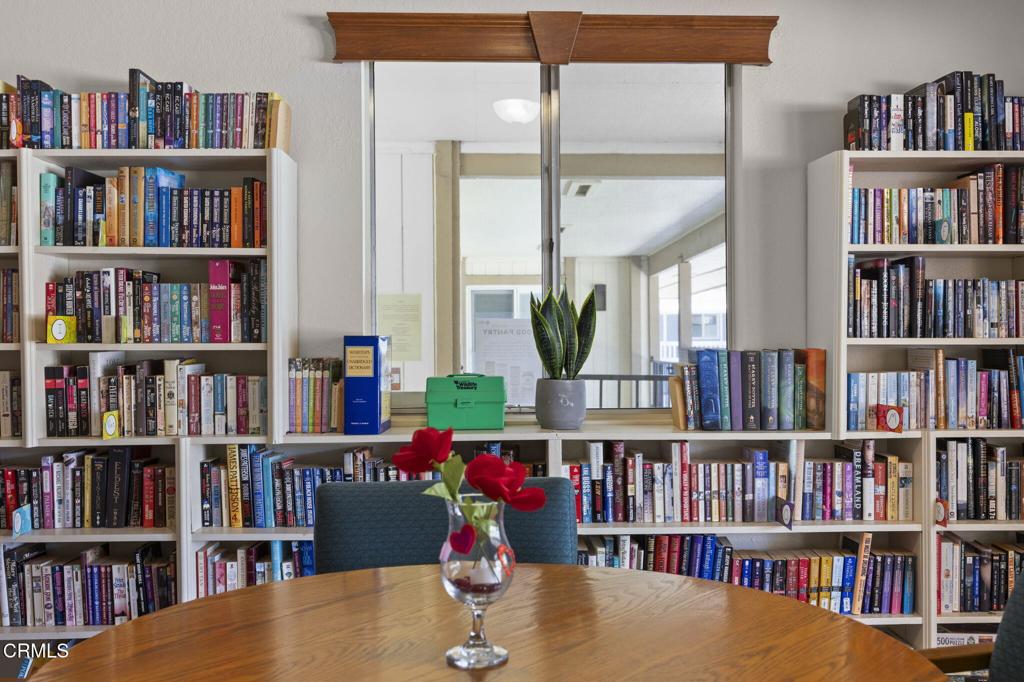 Moorpark Estates-218 - Manufactured In Park