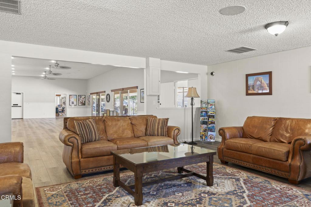 Moorpark Estates-218 - Manufactured In Park