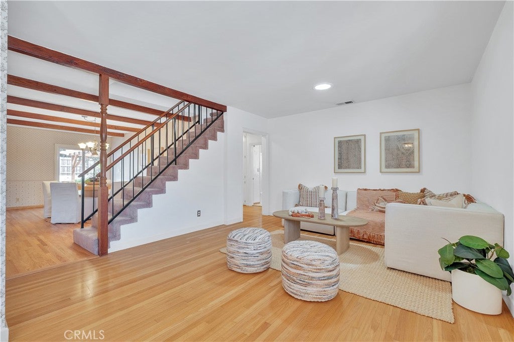 Properties 2 504 Kansas
