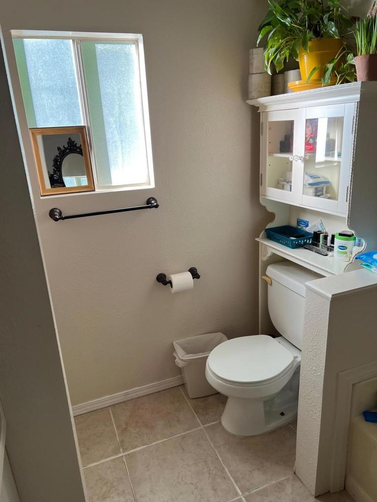 Las Palmas Del La Qn - Manufactured In Park