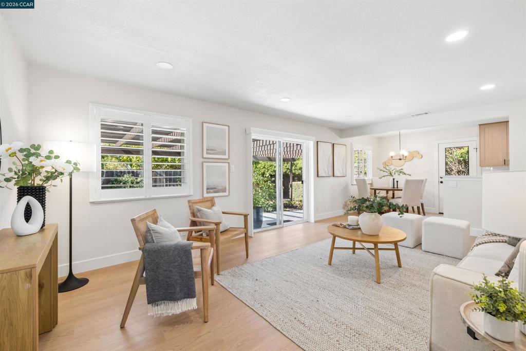 1651 GLAZIER DRIVE