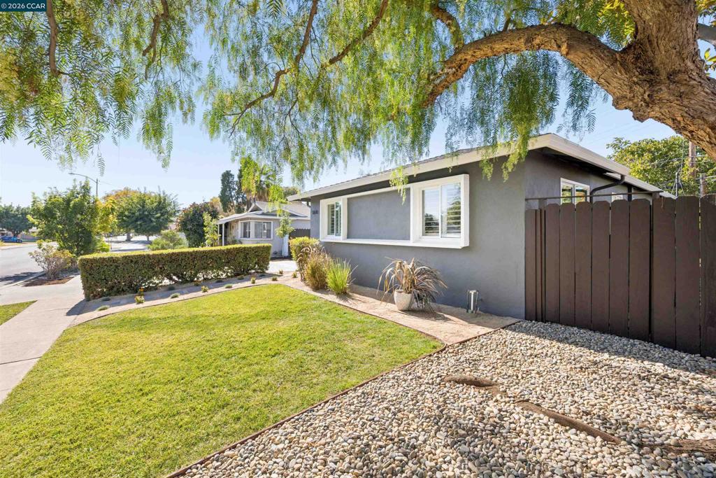 1651 GLAZIER DRIVE