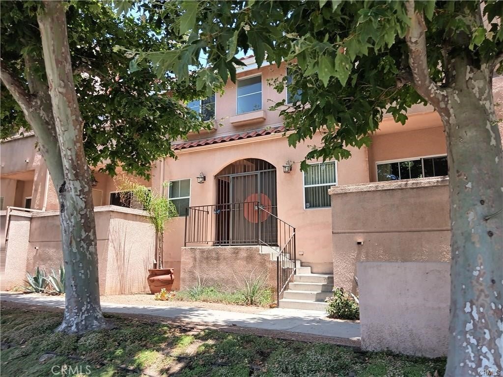 7320 Balboa Boulevard