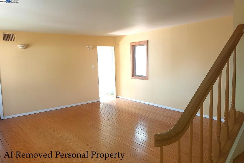 MONTCLAIR - Residential