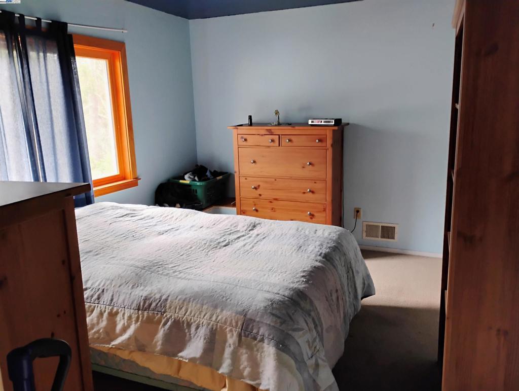 MONTCLAIR - Residential