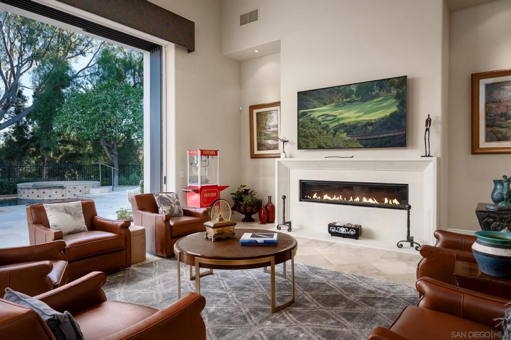 Rancho Santa Fe - Residential