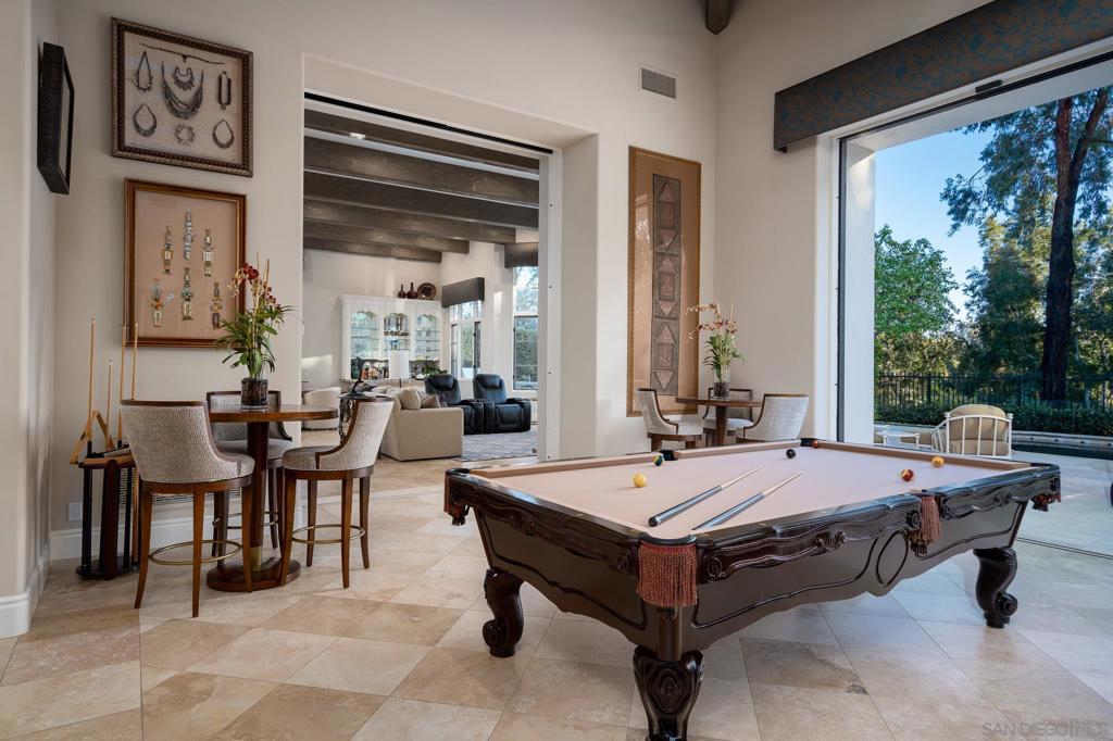 Rancho Santa Fe - Residential