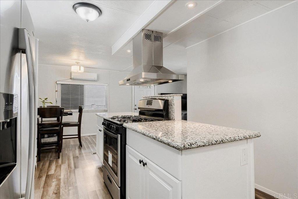 255 E Bradley Avenue SPC 118