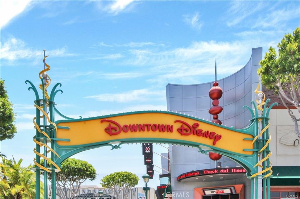 Cherokee - Manufactured In Park