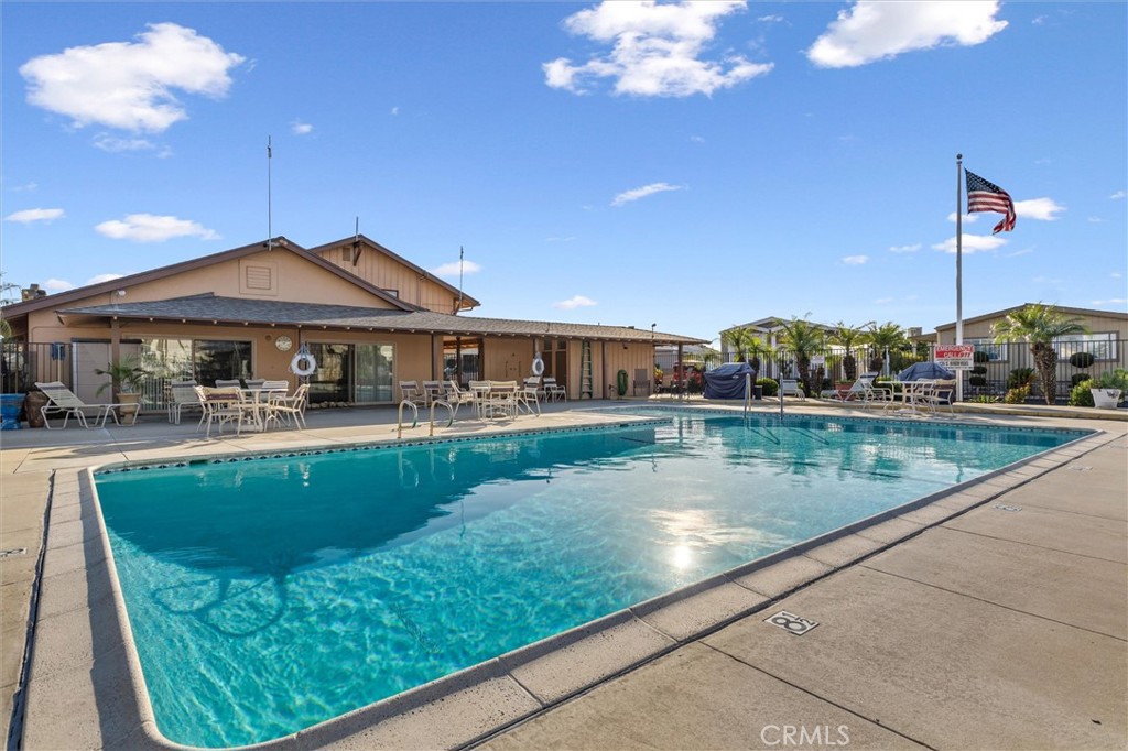 Cherokee - Manufactured In Park