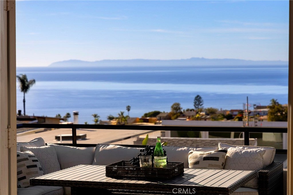 1077 Tia Juana, Laguna Beach CA 92651 - Photo 9