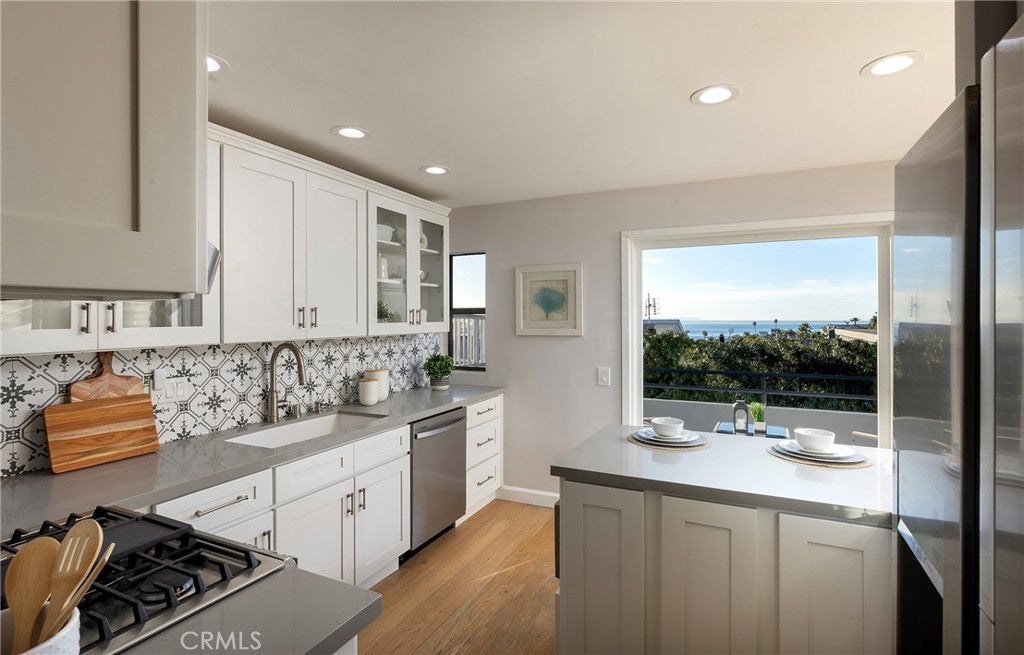 1077 Tia Juana, Laguna Beach CA 92651 - Photo 15