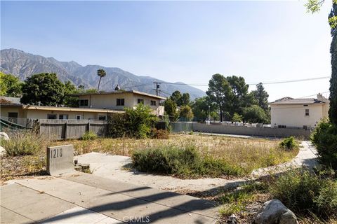Photo of 1210 N Altadena Drive, Pasadena, CA 91107 (MLS # SR26079235)