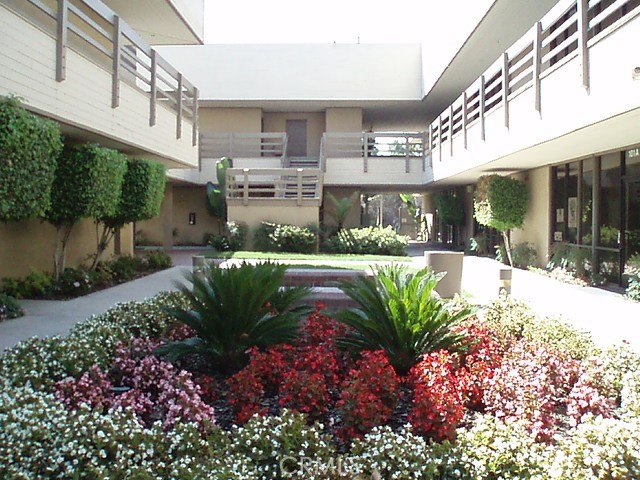 4959 Palo Verde Street 208C-4