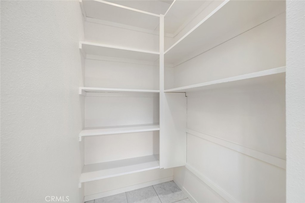 Redfield Woods(650) - Residential