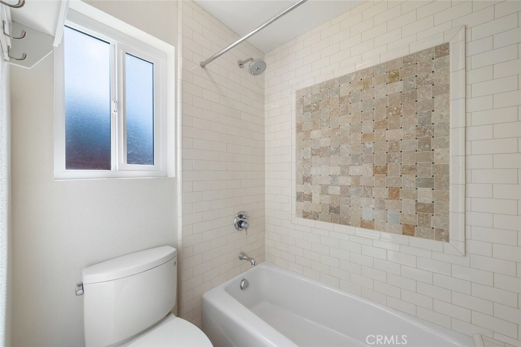 Redfield Woods(650) - Residential