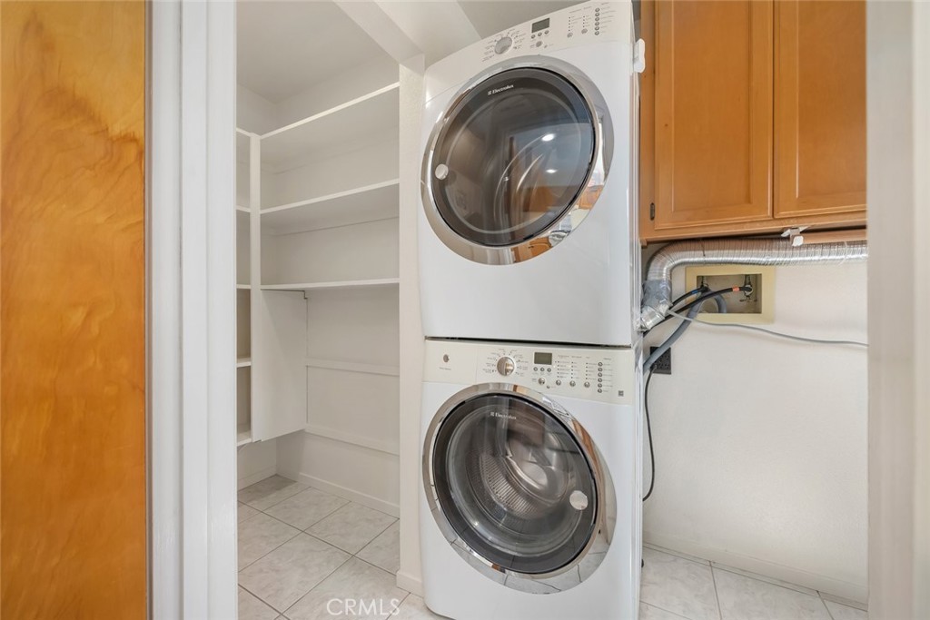 Redfield Woods(650) - Residential