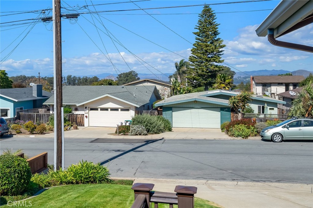 Redfield Woods(650) - Residential